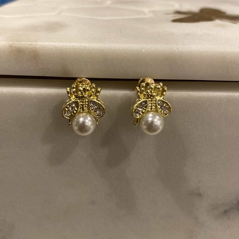 Bee earrings 🐝 - Picture 5 of 5